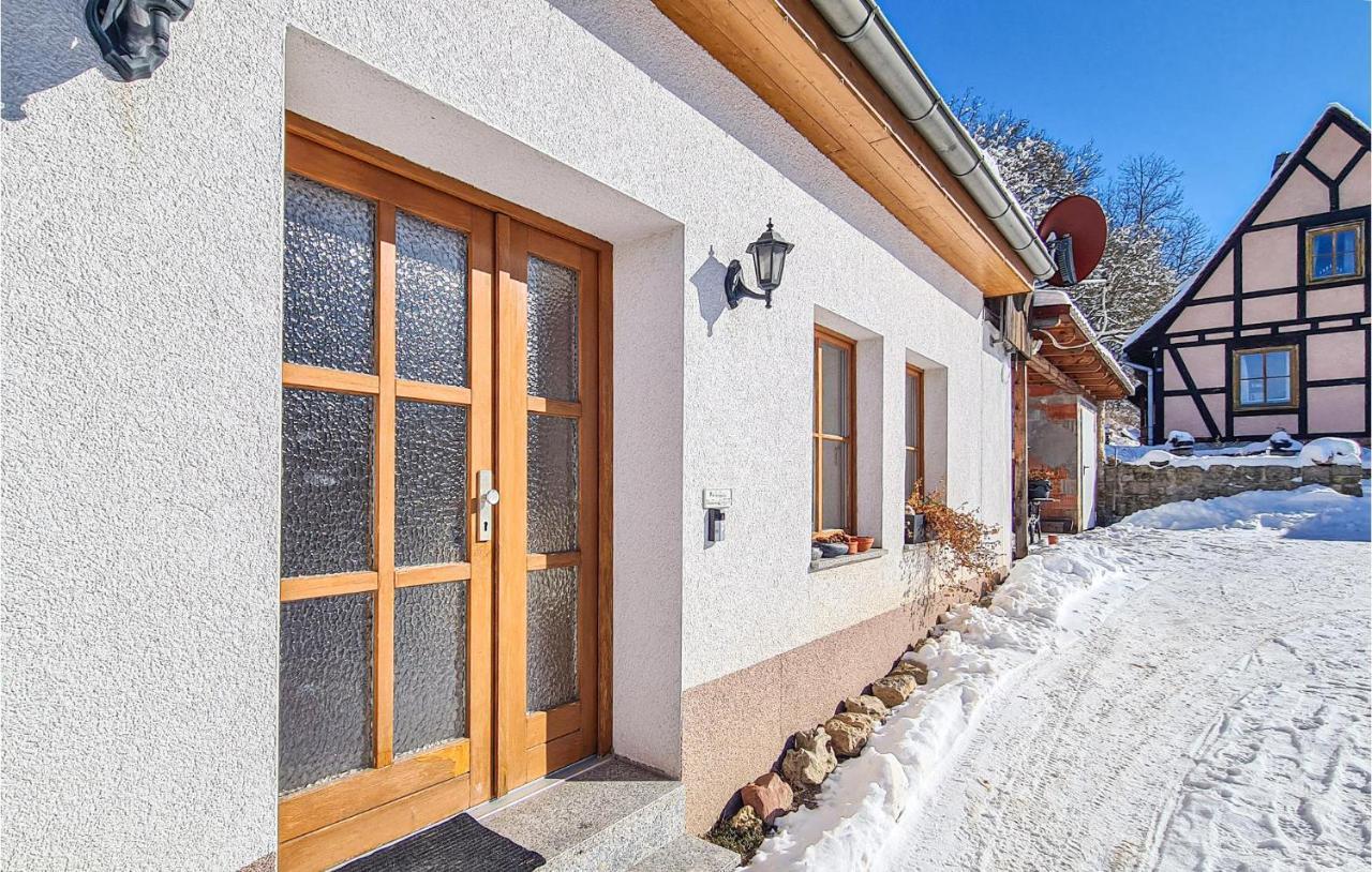 2 Bedroom Awesome Home In Kranichfeld Exterior foto